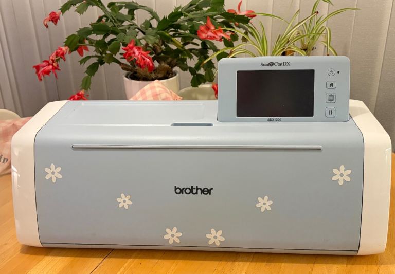 Brother Scan n Cut SDX 1200 with loads of extras Cost over £1000