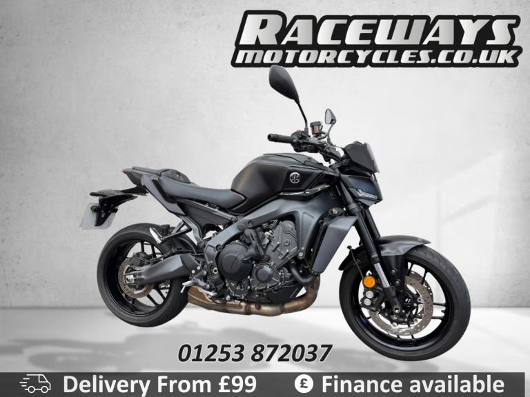 YAMAHA MT-09 Y-AMT 2025 74 REG 1,093 MILES BLACK USED MOTORCYCLE 890CC