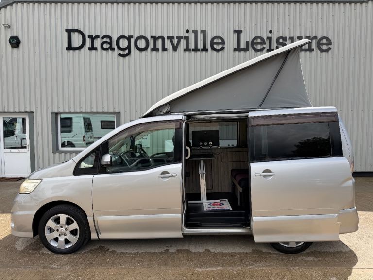 2009 Nissan Serena 2.0 Petrol Automatic Camper Van 2 Berth