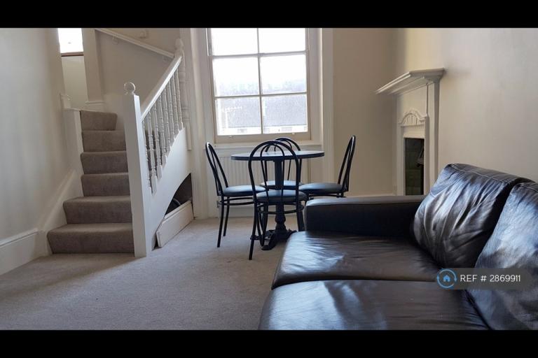 2 bedroom flat in Devonshire Terrace, London, W2 (2 bed) (#2869911)