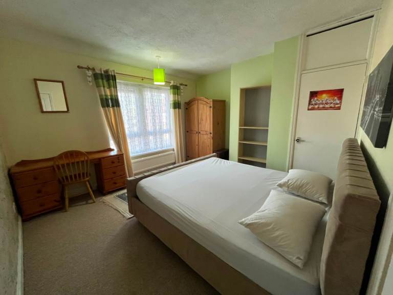finished room for £500