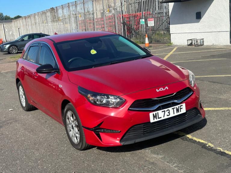 2023 Kia Ceed 1.5T GDi ISG 2 5dr HATCHBACK Petrol Manual