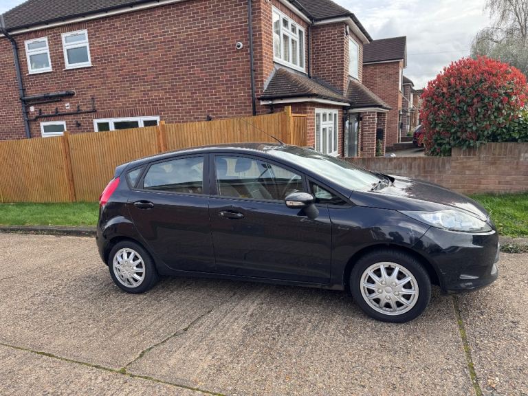 Ford, FIESTA, Hatchback, 2012, Manual, 1242 (cc), 5 doors