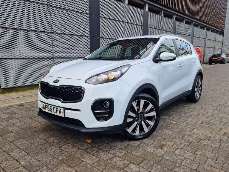 Kia, SPORTAGE, Estate, 2016, Manual, 1685 (cc), 5 doors