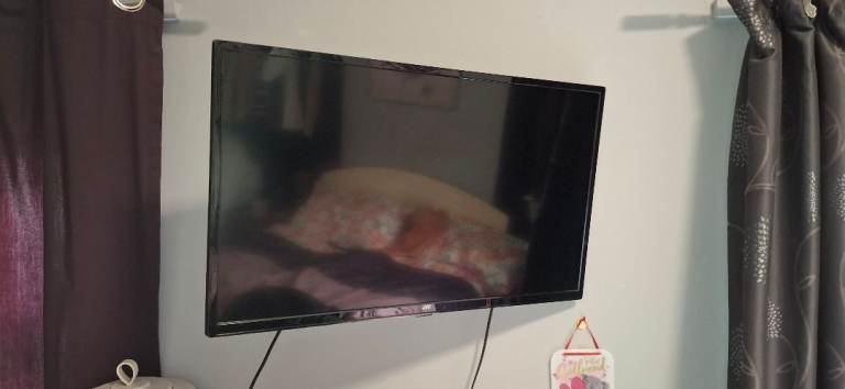 JCV smart led  32" tv