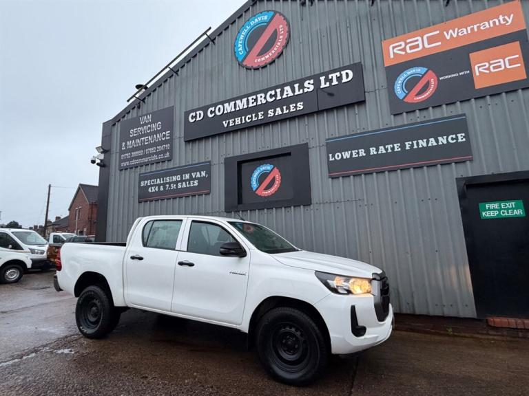 2021 Toyota Hilux 2.4D-4D Active Double Cab Pick Up 4x4 64.000 Miles Euro 6  PICK UP Diesel Manual