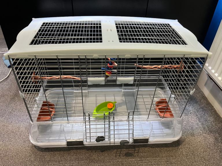 Large bird cage and accessories 