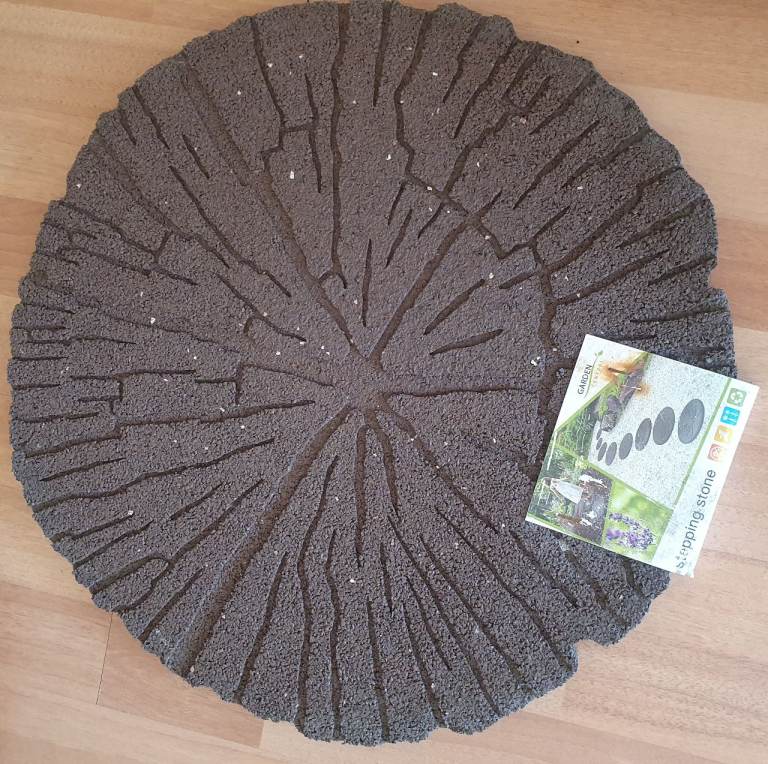 Garden Central Round Stepping Stone - Brand New, Recycled Materials
