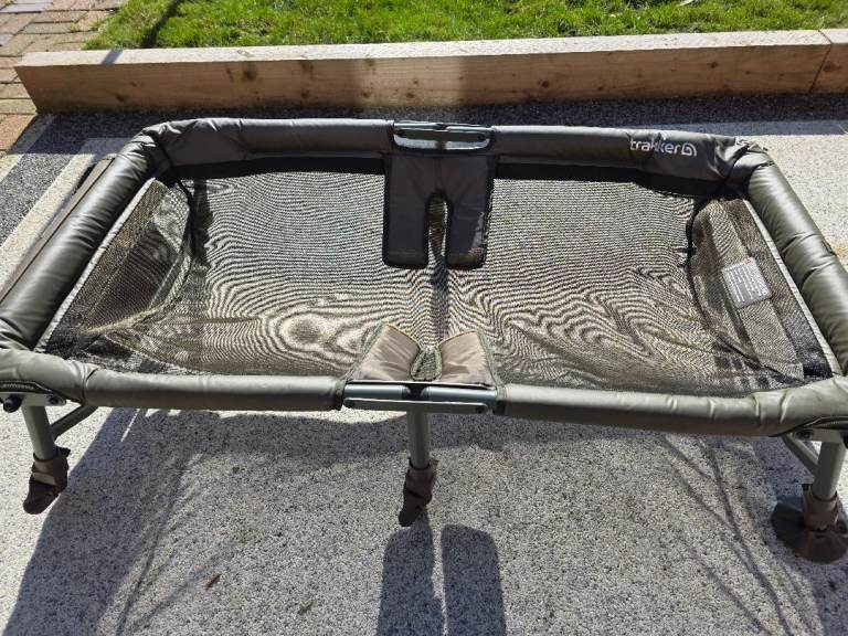 Trakker unhooking cradle 