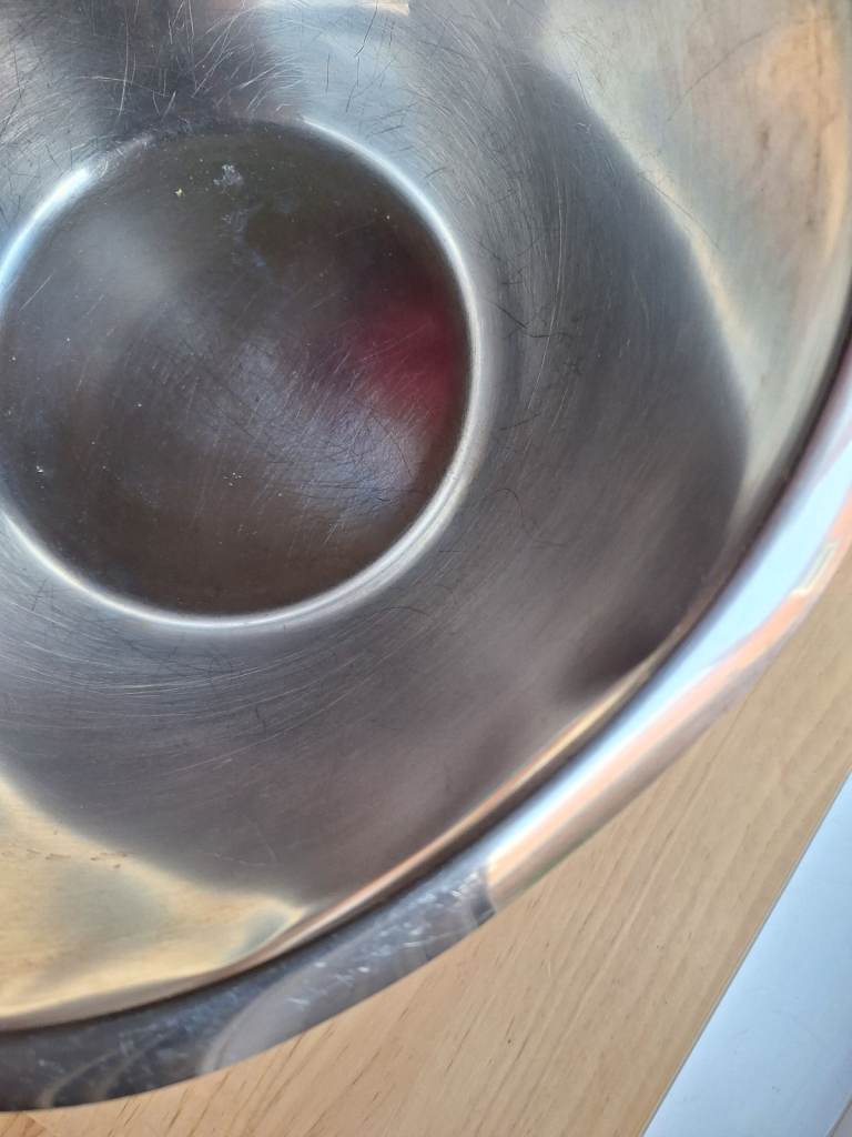 14 litre Rosfritt stainless steal mixing bowl