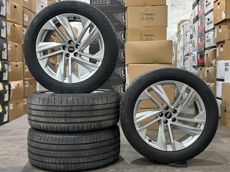 20" GENUINE OEM AUDI Q7 ALLOY WHEELS & TYRES