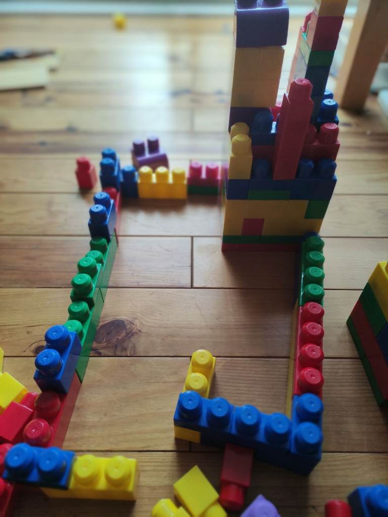 Pre-owned kids Mega Blocks for Sale, suit for 1-5 years  or even adults who want some fun!