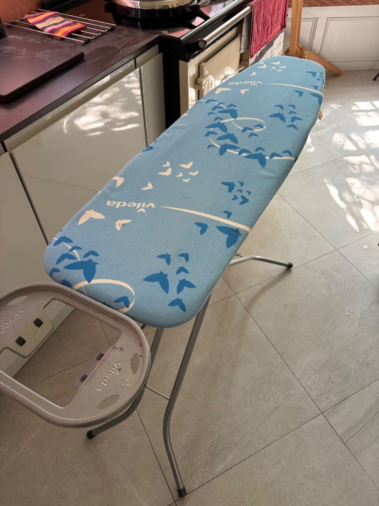 Vileda Ironing Board 