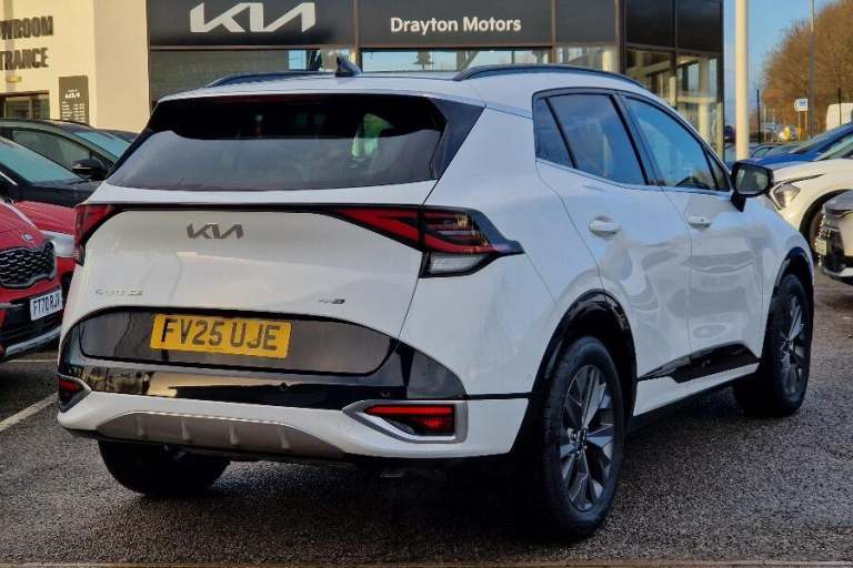 2025 Kia Sportage 1.6 h T-GDi GT-Line S SUV 5dr Petrol Hybrid Auto Euro 6 (s/s) (207 bhp) ESTATE ...