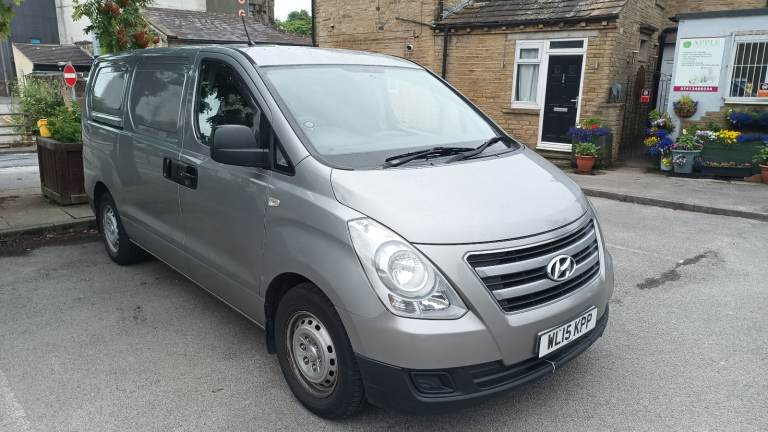 Hyundai, ILOAD, Panel Van, 2015, Manual, 2497 (cc)