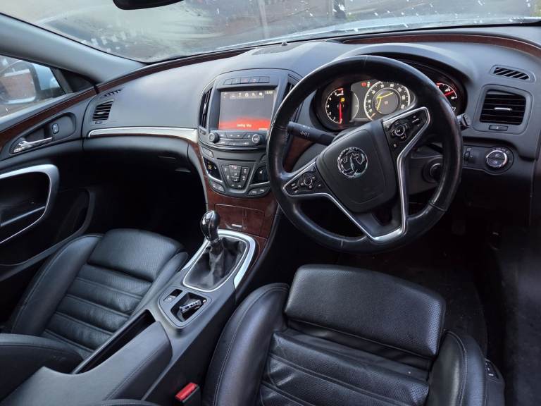 Vauxhall, INSIGNIA, Hatchback, 2015, Manual, 1956 (cc), 5 doors