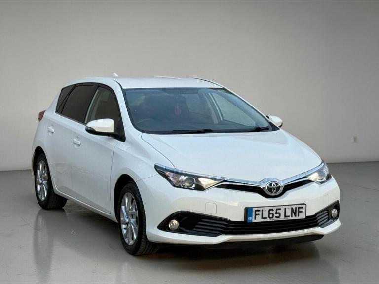 TOYOTA AURIS 1.2 VVT-i Business Edition Euro 6 (s/s) 5dr 2015