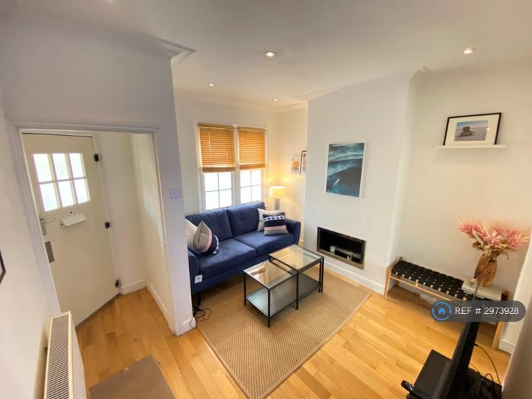 2 bedroom house in Cowick Road, London, SW17 (2 bed) (#2973928)