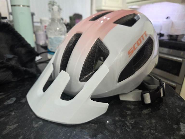 Scott supra plus mountain bike helmet M/L with visor