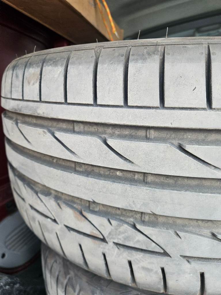 255/35/r19 bridgestone tyres