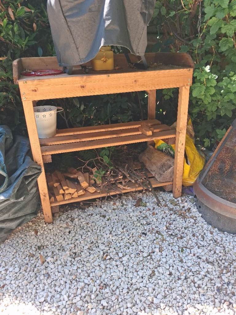 Wooden Garden Potting Bench with Storage Shelf
