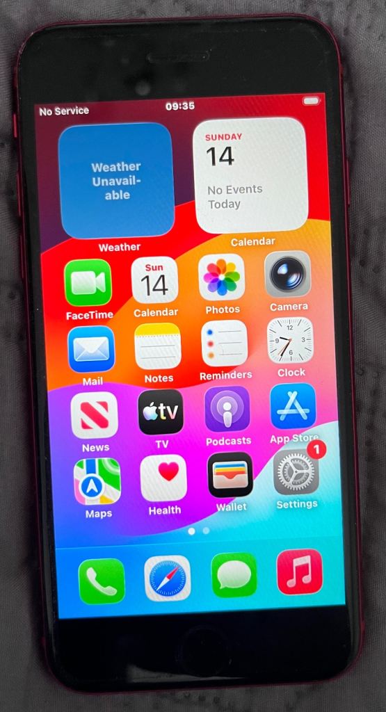 Apple iPhone SE 2nd Gen 128GB (PRODUCT)RED – Cracked Back