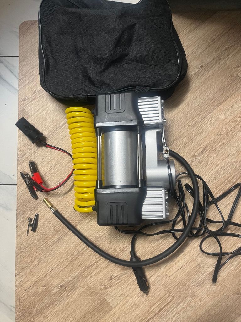 Tyre Inflator/Pump