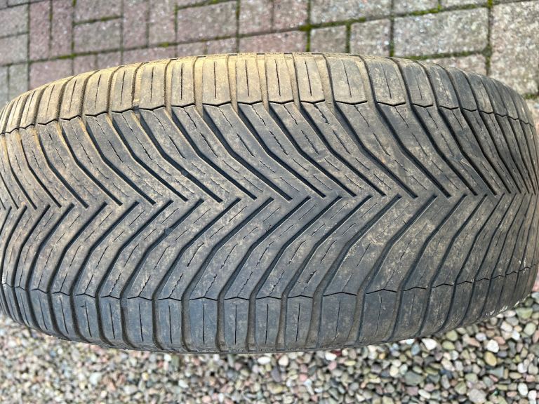 Michelin Cross Climate Tyres 265/60/18