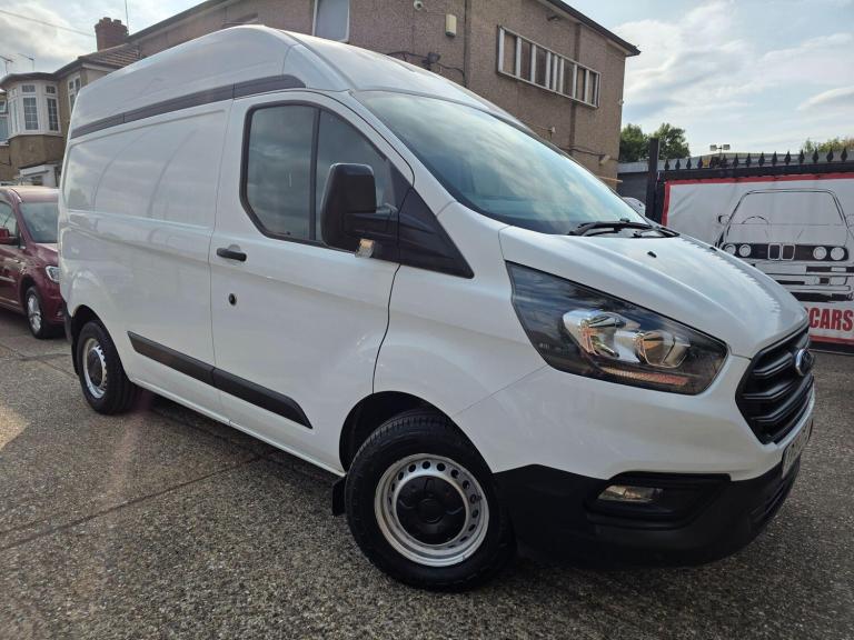 Ford Transit Custom 2.0 300 EcoBlue L1 H2 Euro 6 5dr Diesel Manual