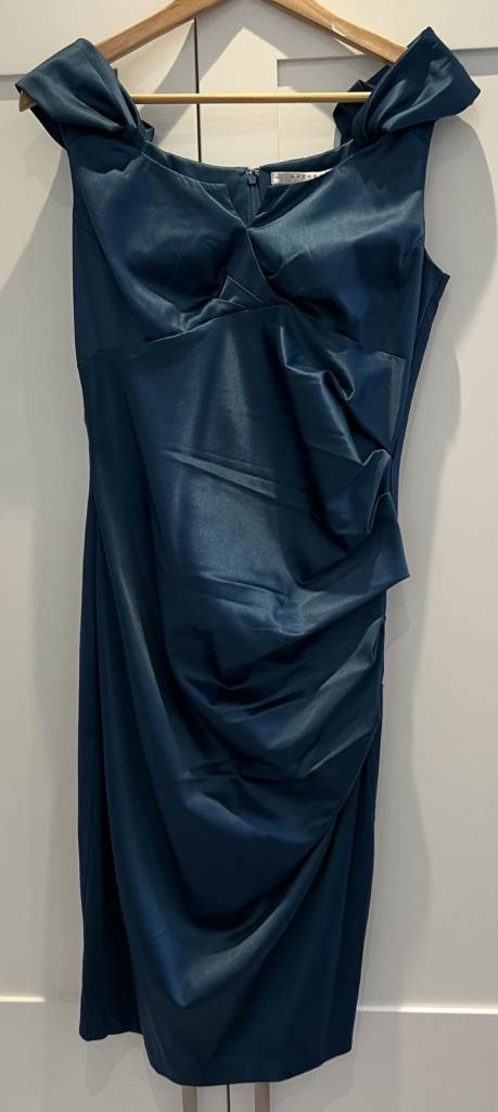 Party Dress - Nougat Short Sleeveless Evening Dress