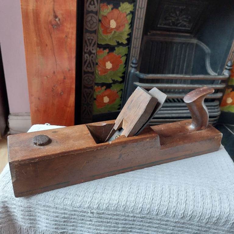 Large Vintage Wooden Carpenters Jack Plane 