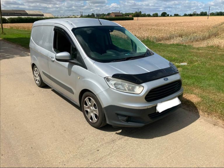 Ford, TRANSIT COURIER, Panel Van, 2015, Manual, 1498 (cc)