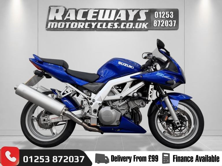 SUZUKI SV1000S 10,527 MILES, BLUE 2004 04 REG, HPI CLEAR 