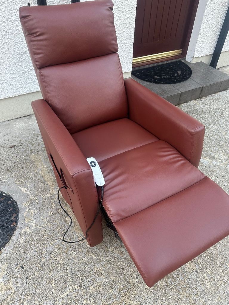 Brown leather rise & recliner chair 