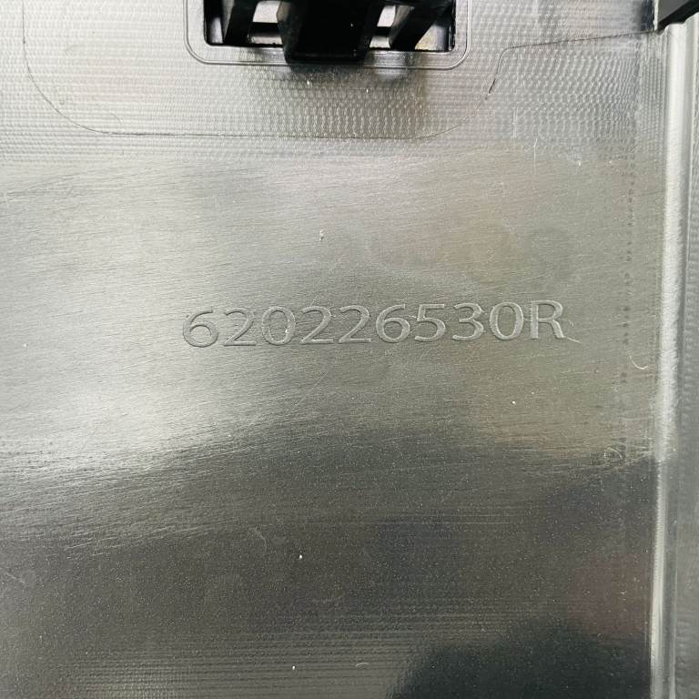 Dacia Sandero Front Bumper Genuine Blue Mk2 Stepway With Grill 2017 - 2020 [an60