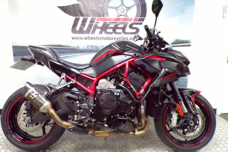 2020 KAWASAKI Z H2 LOVELY EXAMPLE