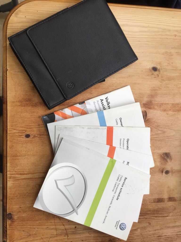 Official VW Volkswagen Caddy Maxi Owners Manual And Service Book