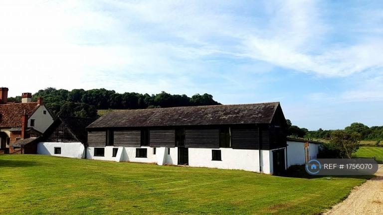 1 bedroom house in The Old Barns, Hampshire, SO20 (1 bed) (#1756070)