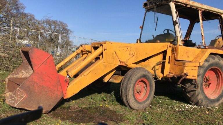 JCB 3C EXCAVATOR LOADER DIGGER - SPARES/REPAIR