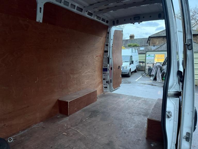 2020 IVECO DAILY 2.3L DIESEL WHITE AUTOMATIC PANEL VAN - 145K - NEW CAMBELT