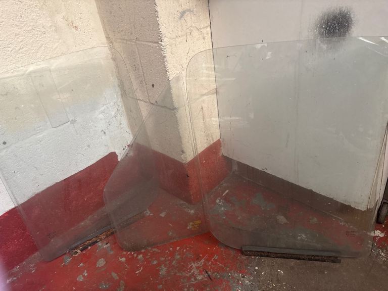 Mk5 transit drop glass