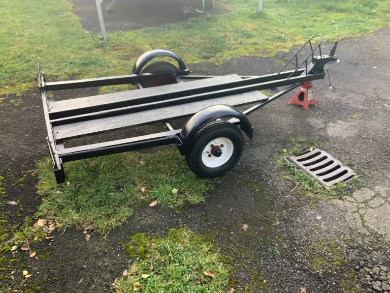 Motorcycle trailer