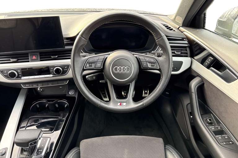 2020 Audi A4 2.0 TFSI 35 S line S Tronic Euro 6 (s/s) 4dr Saloon PETROL Automatic