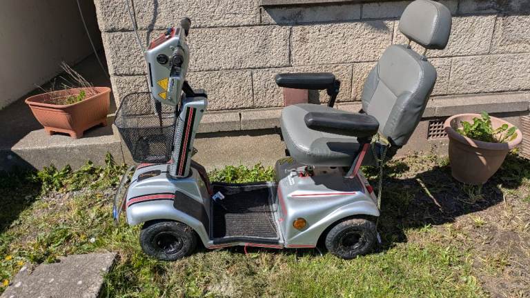 Mobility scooter 