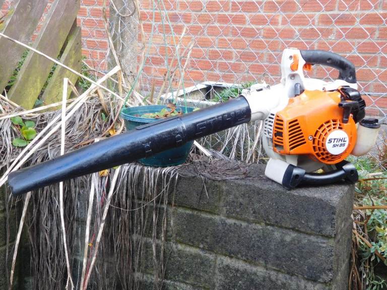 image for STIHL SH85 LEAF BLOWER AND VACUUM