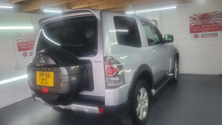 mitsubishi pajero 3.8 v6 4wd automatic 3 door in silver fresh japanese import 07
