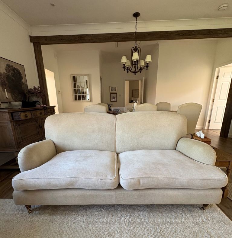 Howard Sofa 3 seater Settee Country Style 