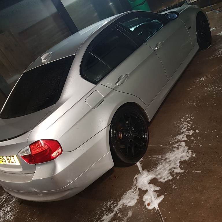 BMW, 3 SERIES, Saloon, 2005, Manual, 1995 (cc), 4 doors