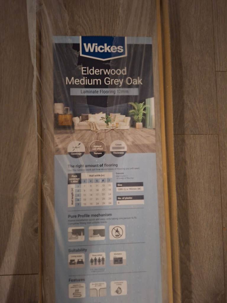 wickes elderwood medium grey laminate flooring - 17 boards   £40