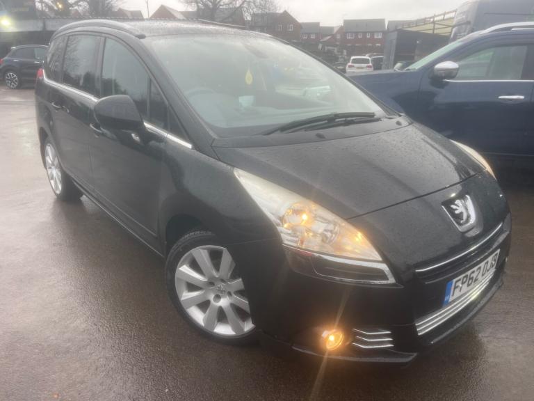 2012 Peugeot 5008 1.6 HDi 112 Allure 5dr MPV Diesel Manual